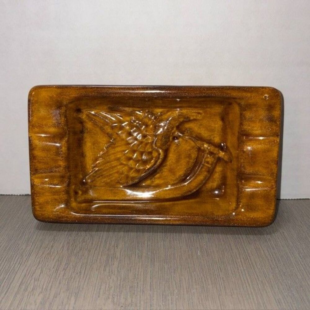 Vintage 1993 Brown Ceramic Eagle Ashtray With Raised Winged Eagle Design